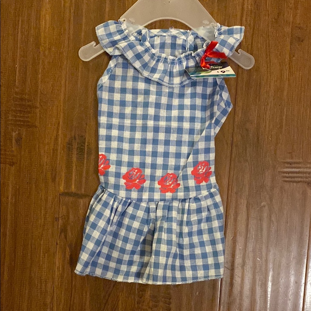 NWT Blue Gingham Dress with Red Floral Accents for Dog Size M by Max & Marlow
